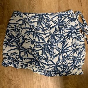 Urban Outfitters Women’s Skirt Tropical